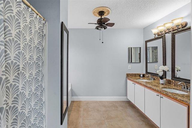 1424 AGUACATE COURT, Orlando, FL 32837