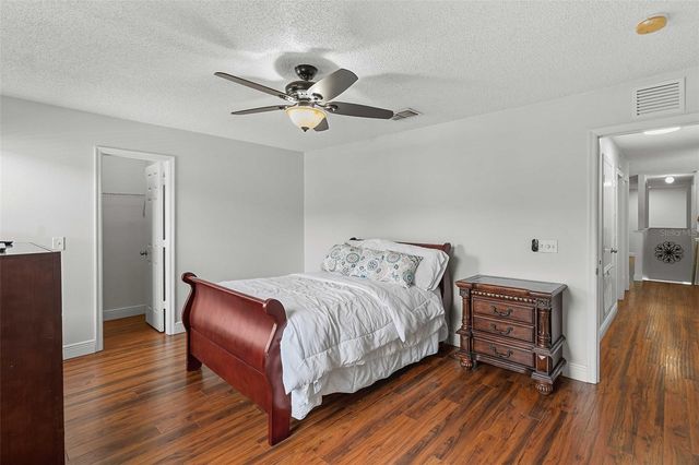 1424 AGUACATE COURT, Orlando, FL 32837