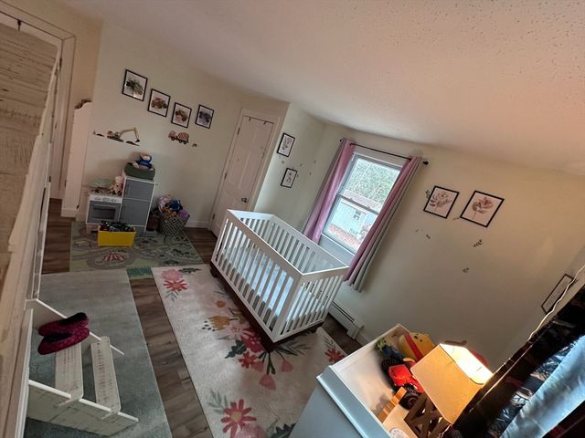 35 Scarlet Dr, Plymouth, MA 02360
