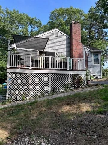 35 Scarlet Dr, Plymouth, MA 02360