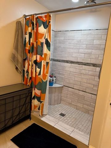 35 Scarlet Dr, Plymouth, MA 02360