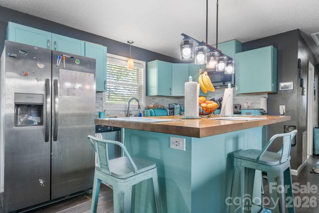 19 Claridge Court, Newton, NC 28658