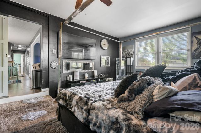 19 Claridge Court, Newton, NC 28658