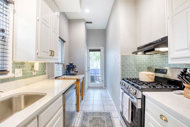 5425 Victor Street, Dallas, TX 75214