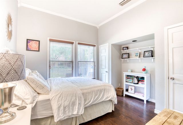 5425 Victor Street, Dallas, TX 75214