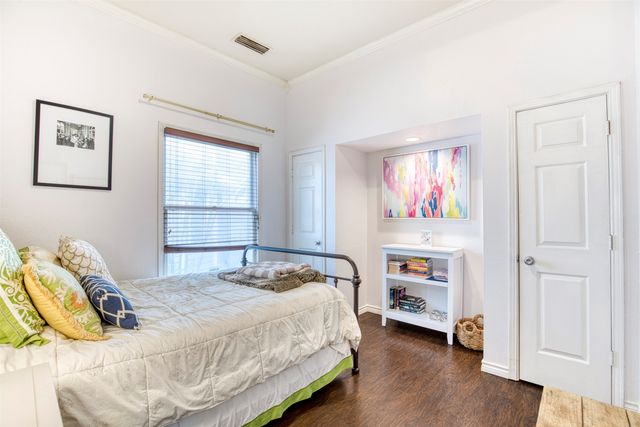 5425 Victor Street, Dallas, TX 75214