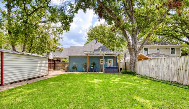 5425 Victor Street, Dallas, TX 75214