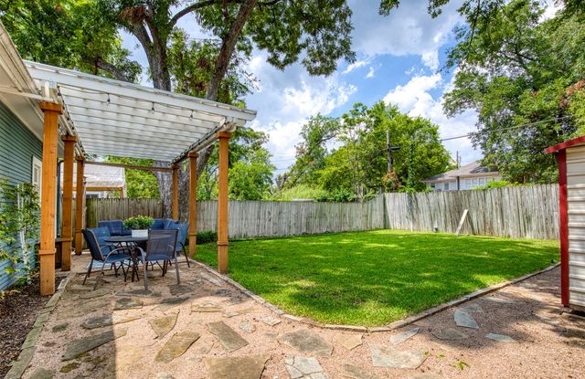 5425 Victor Street, Dallas, TX 75214