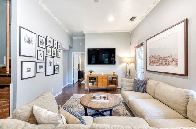 5425 Victor Street, Dallas, TX 75214