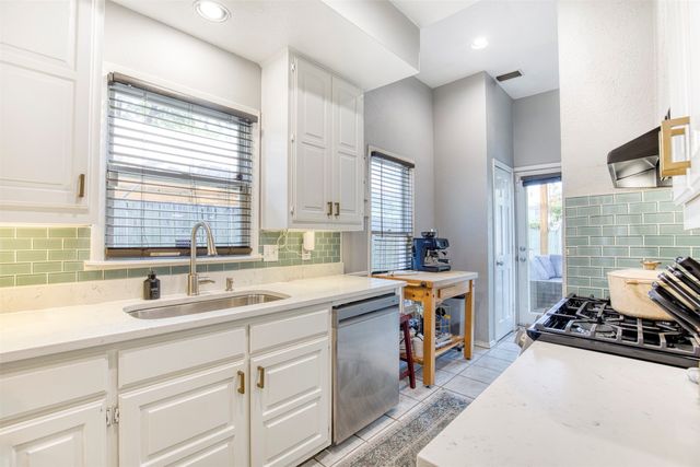 5425 Victor Street, Dallas, TX 75214