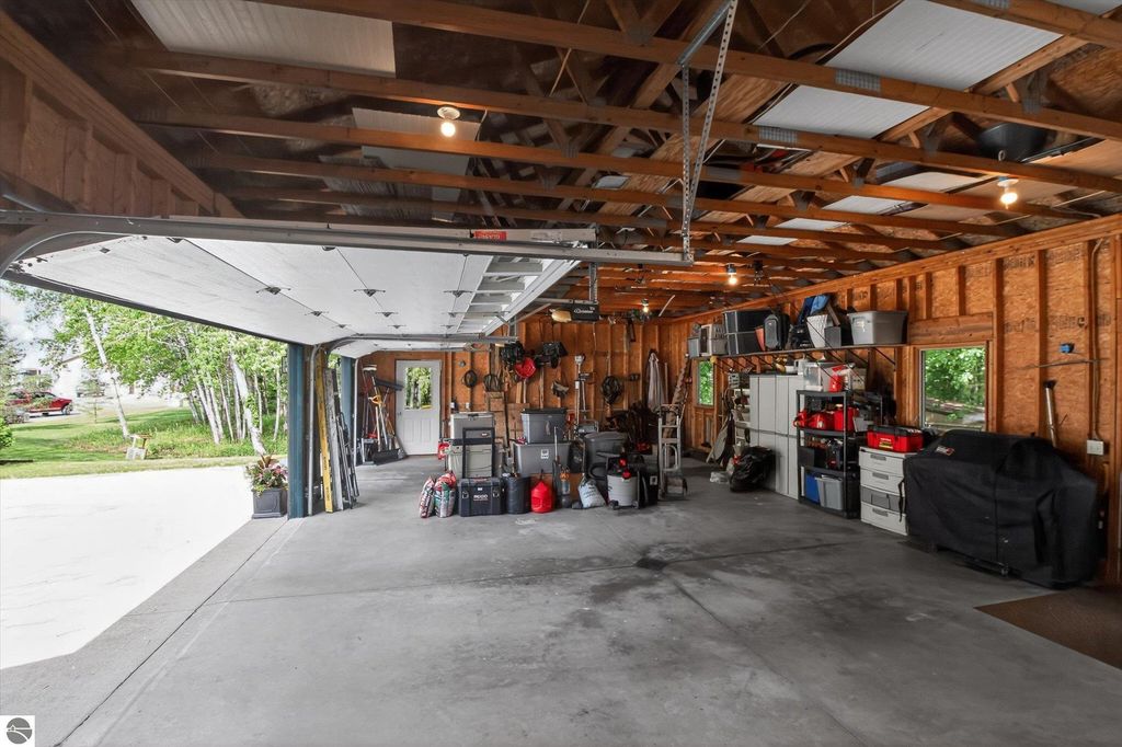 Image 50 of property listing at 104 N Andrea Lane, St Louis, MI 48880