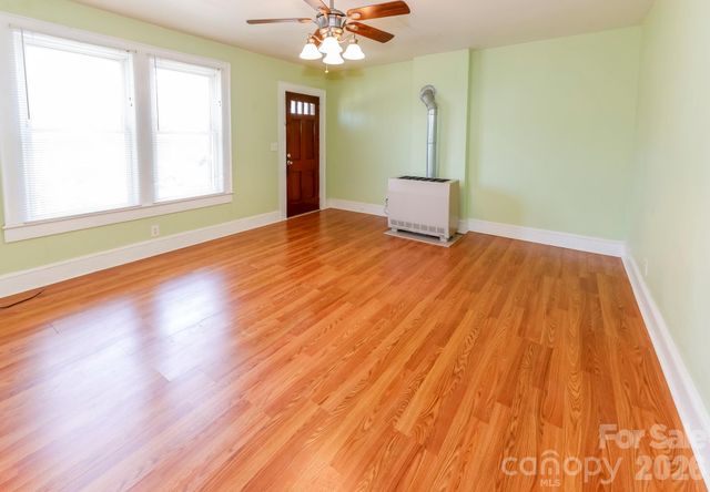 114 S Mitchell Street, Rutherfordton, NC 28139