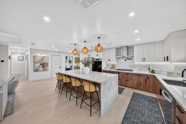 5281 Forest Creek Court, San Jose, CA 95129