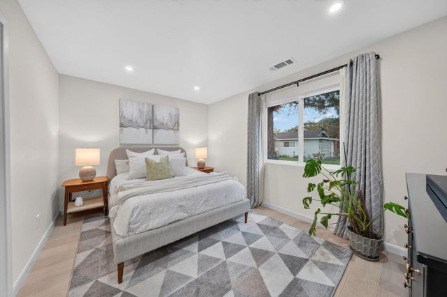 5281 Forest Creek Court, San Jose, CA 95129
