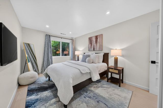 5281 Forest Creek Court, San Jose, CA 95129