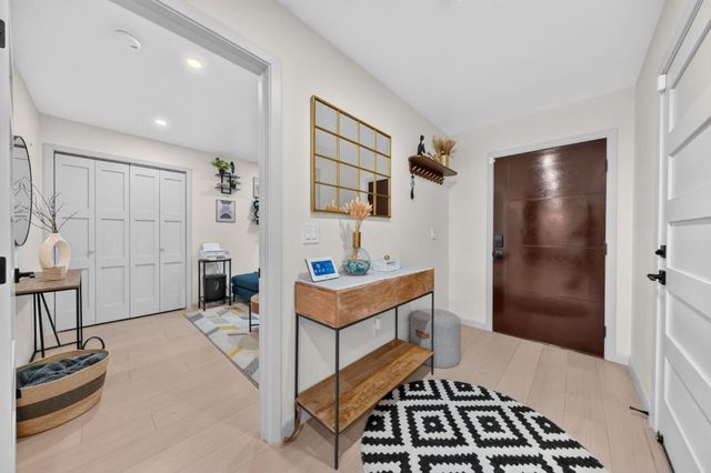 5281 Forest Creek Court, San Jose, CA 95129