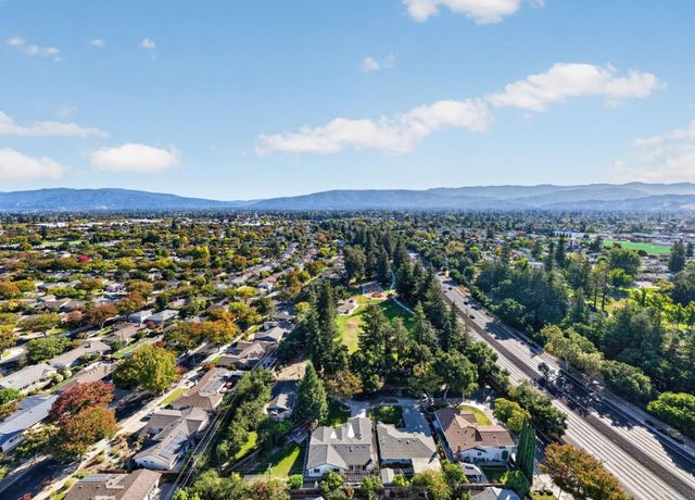 5281 Forest Creek Court, San Jose, CA 95129