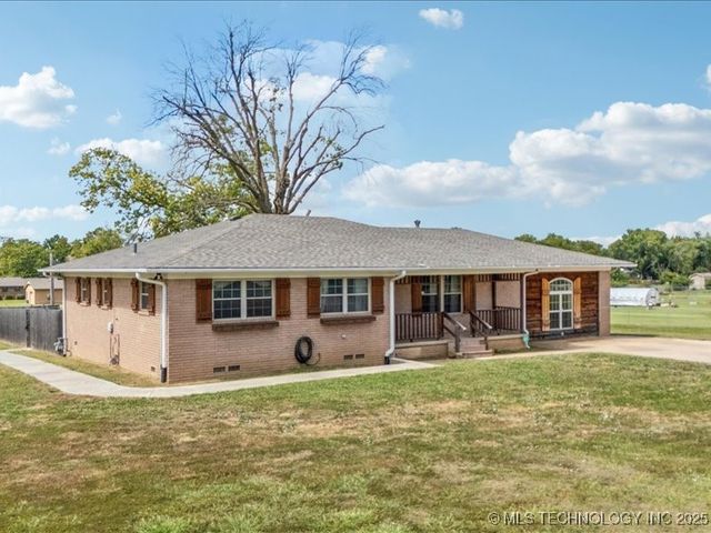 751 Christmas Lane, Claremore, OK 74017