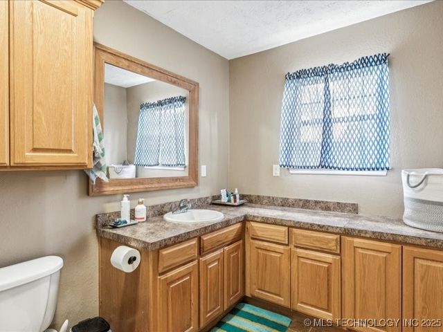 751 Christmas Lane, Claremore, OK 74017