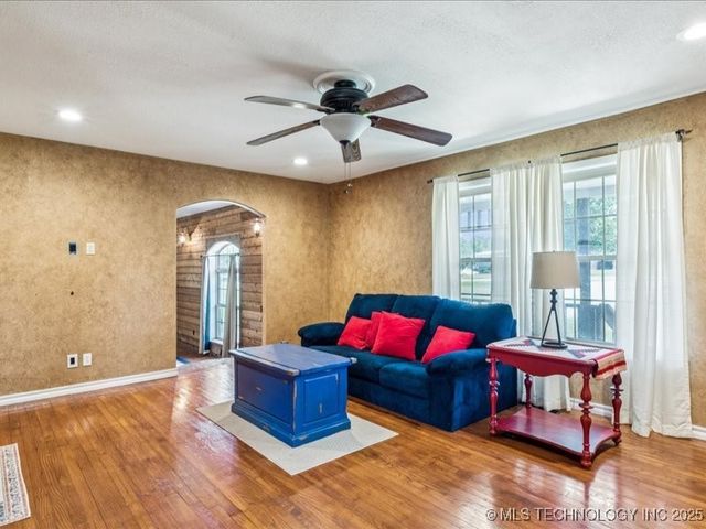 751 Christmas Lane, Claremore, OK 74017