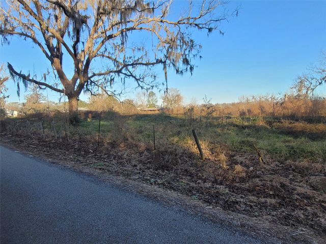 0 Cr-13, Damon, TX 77430