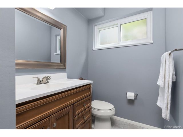 1292 Cedar St, Broomfield, CO 80020