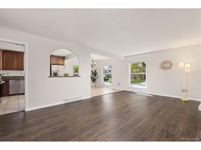 1292 Cedar St, Broomfield, CO 80020