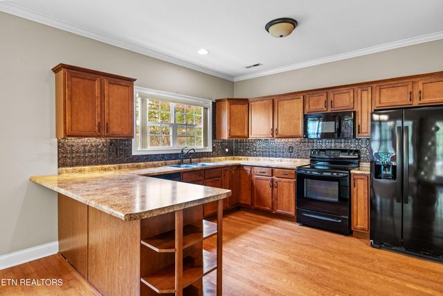 4242 Rare Earth Drive, Knoxville, TN 37938