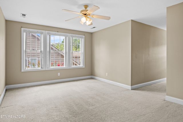 4242 Rare Earth Drive, Knoxville, TN 37938