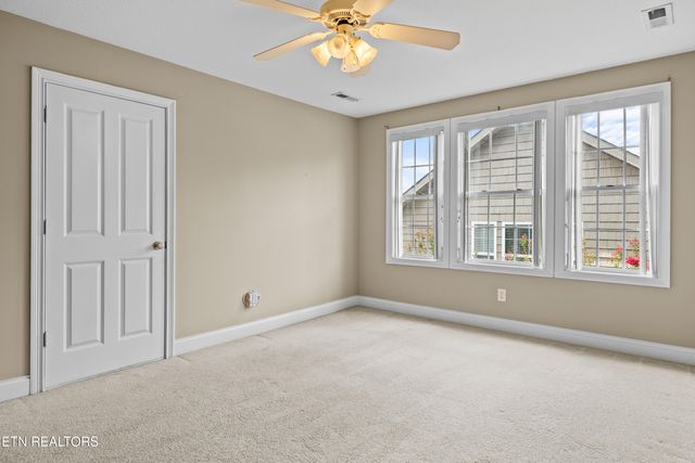 4242 Rare Earth Drive, Knoxville, TN 37938