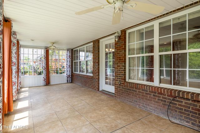 4242 Rare Earth Drive, Knoxville, TN 37938