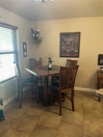 1022 Cardinal Drive, Richwood, TX 77566