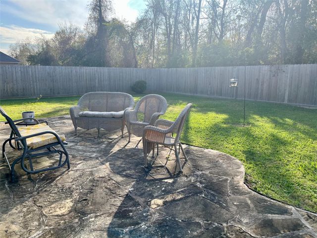 1022 Cardinal Drive, Richwood, TX 77566