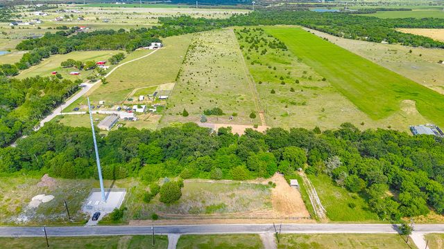 1612 Wilson Road, Waxahachie, TX 75165