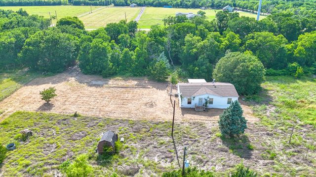 1612 Wilson Road, Waxahachie, TX 75165