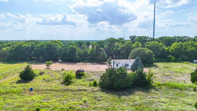 1612 Wilson Road, Waxahachie, TX 75165