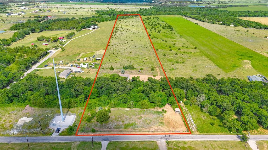 1612 Wilson Road, Waxahachie, TX 75165