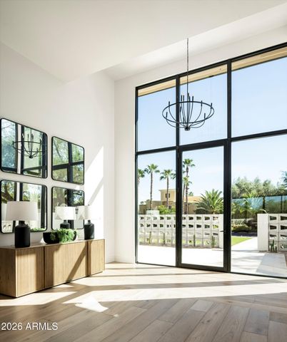 6748 E BERNEIL Lane, Paradise Valley, AZ 85253