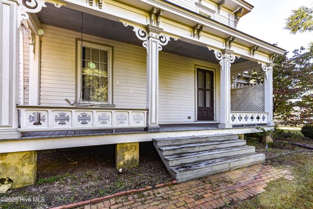 625 W Main Street, Murfreesboro, NC 27855
