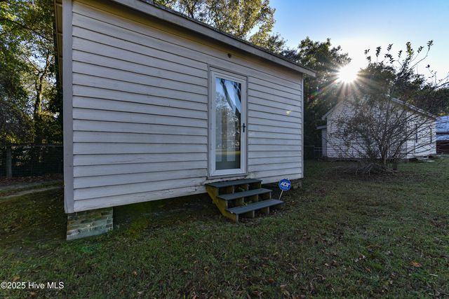 625 W Main Street, Murfreesboro, NC 27855