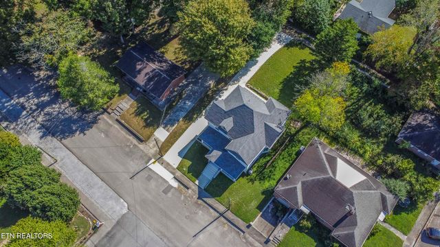 115 Roane St, Oliver Springs, TN 37840