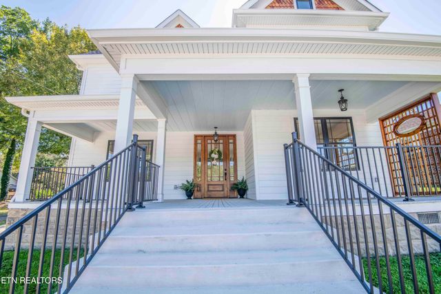 115 Roane St, Oliver Springs, TN 37840