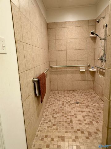 208 Riverside Drive, Gadsden, AL 35903