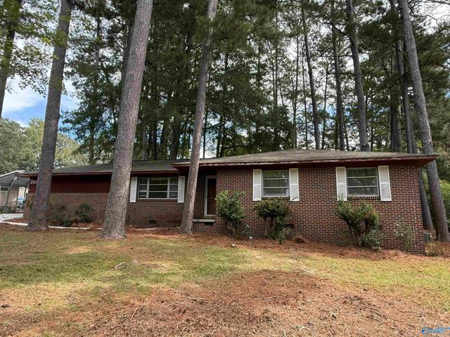 208 Riverside Drive, Gadsden, AL 35903