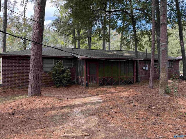208 Riverside Drive, Gadsden, AL 35903