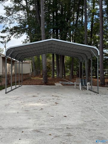 208 Riverside Drive, Gadsden, AL 35903