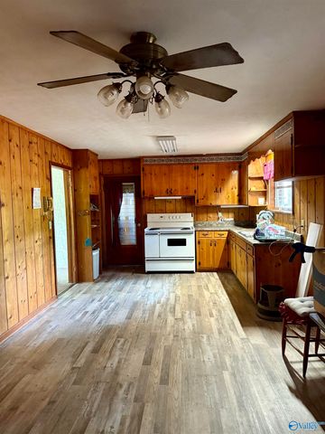 208 Riverside Drive, Gadsden, AL 35903