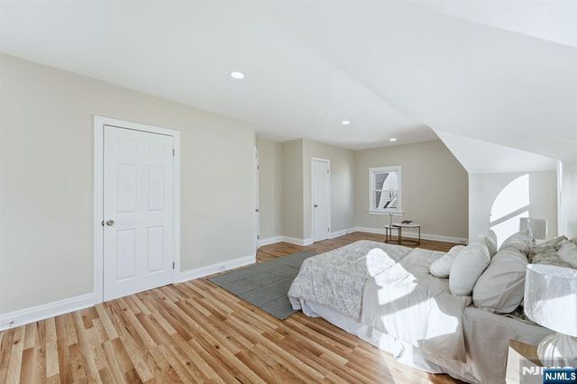 33 Midland Avenue, East Orange, NJ 07017