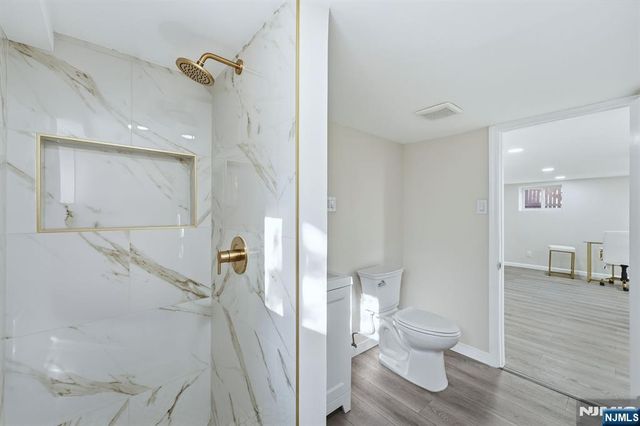 33 Midland Avenue, East Orange, NJ 07017