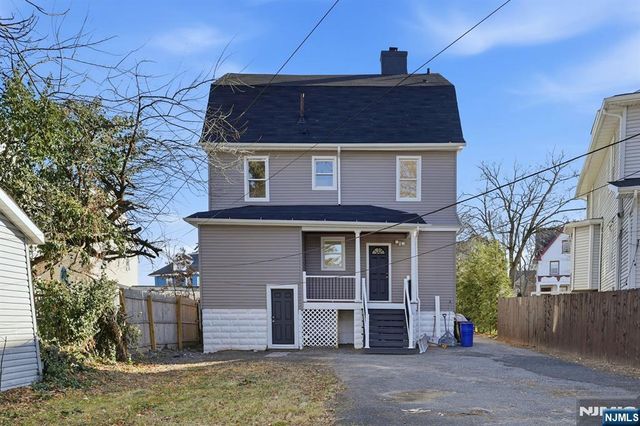 33 Midland Avenue, East Orange, NJ 07017